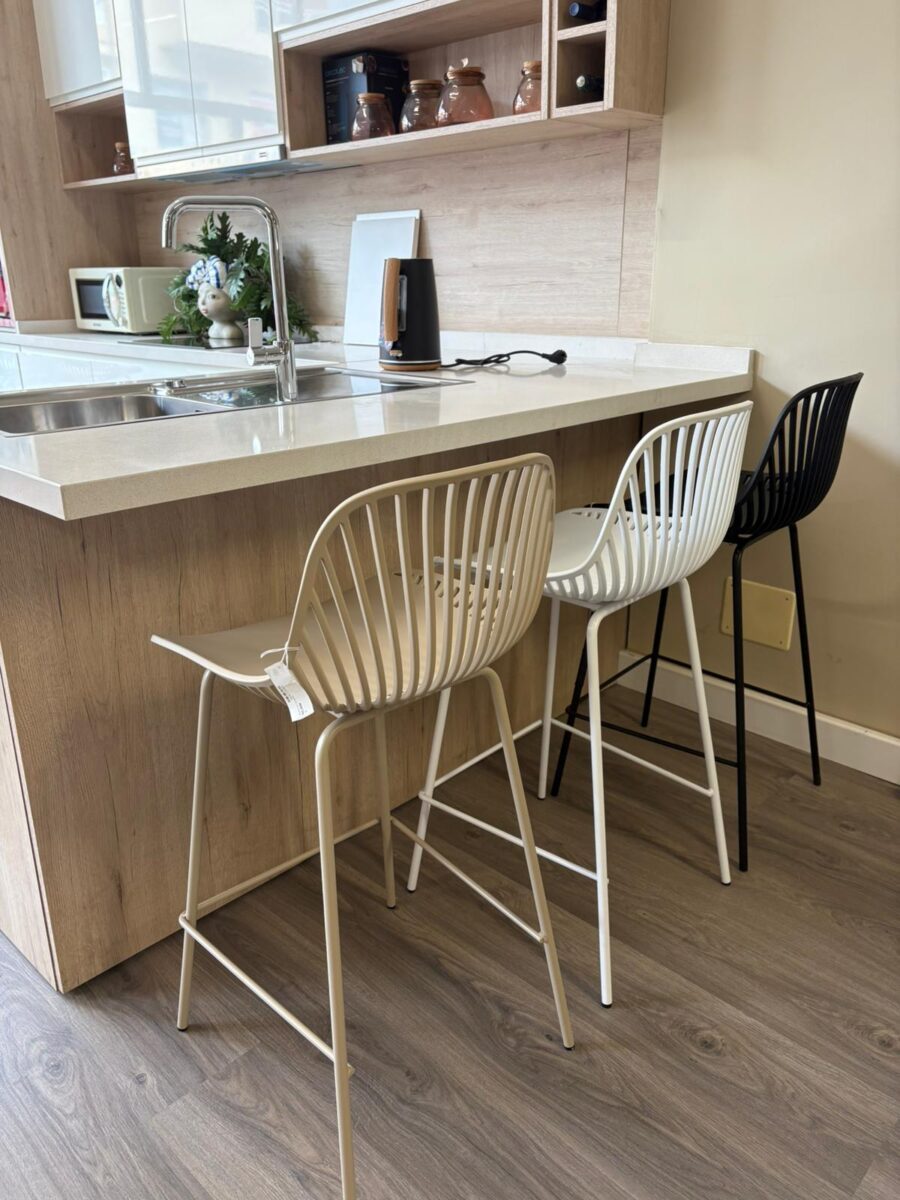 composición de sillón y mueble para salón en muebles la paz en tenerife