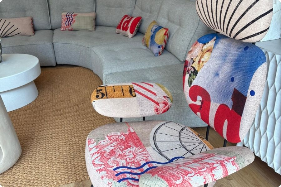 sofá grande rinconero de diseño en semicírculo con sillón a juego